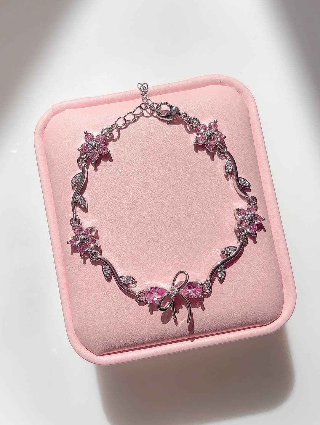 Gulab Bow Bracelet, photo 2